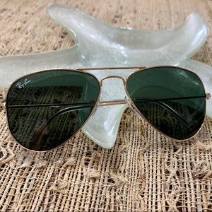 NWT Small Ray-Ban Aviator Sunglasses